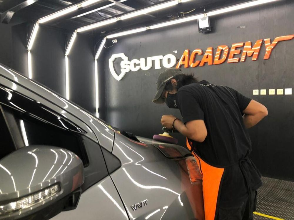 Franchise Scuto, franchise auto detailing, bisnis perawatan mobil, peluang usaha Scuto, kemitraan Scuto