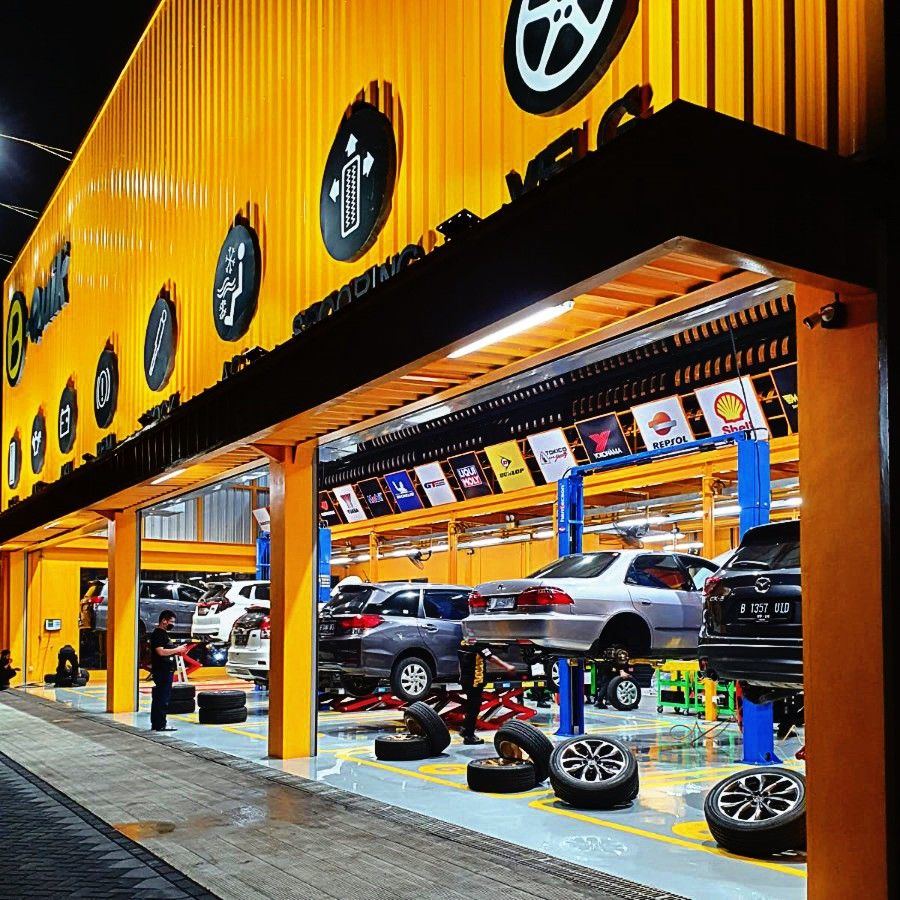 Franchise B-Quik, franchise bengkel mobil, peluang bisnis otomotif, franchise bengkel modern, usaha bengkel profesional
